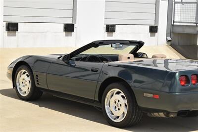 1993 Chevrolet Corvette CONVERTIBLE w/ HARD TOP AUTO 51K MILES VERY CLEAN   - Photo 17 - Stafford, TX 77477