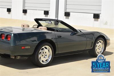 1993 Chevrolet Corvette CONVERTIBLE w/ HARD TOP AUTO 51K MILES VERY CLEAN   - Photo 18 - Stafford, TX 77477