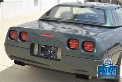 1993 Chevrolet Corvette CONVERTIBLE w/ HARD TOP AUTO 51K MILES VERY CLEAN   - Photo 21 - Stafford, TX 77477