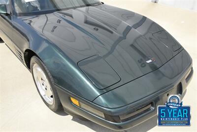 1993 Chevrolet Corvette CONVERTIBLE w/ HARD TOP AUTO 51K MILES VERY CLEAN   - Photo 12 - Stafford, TX 77477