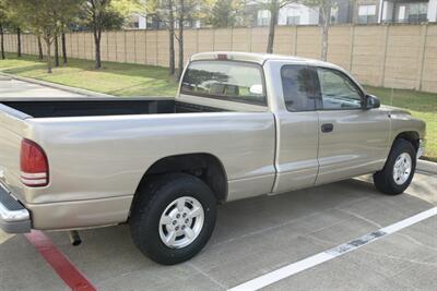 2002 Dodge Dakota SLT   - Photo 35 - Stafford, TX 77477