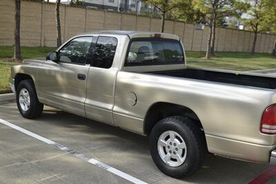 2002 Dodge Dakota SLT   - Photo 5 - Stafford, TX 77477