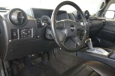 2006 Hummer H2 SUT 4dr Crew Cab   - Photo 26 - Stafford, TX 77477