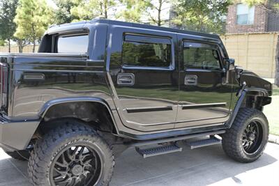 2006 Hummer H2 SUT 4dr Crew Cab   - Photo 2 - Stafford, TX 77477