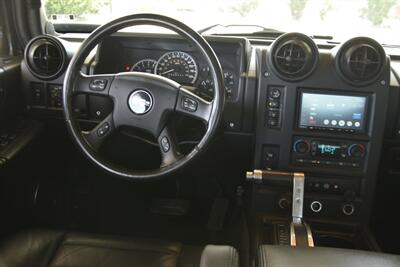 2006 Hummer H2 SUT 4dr Crew Cab   - Photo 31 - Stafford, TX 77477