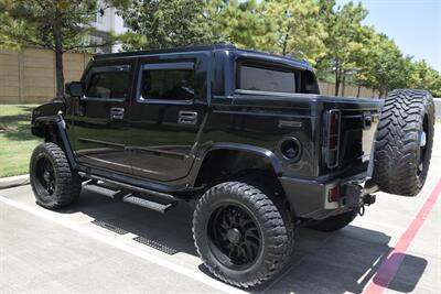 2006 Hummer H2 SUT 4dr Crew Cab   - Photo 6 - Stafford, TX 77477