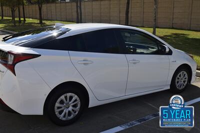 2021 Toyota Prius LE NAV BK/CAM HWY MILES FRESH TRADE NICE   - Photo 16 - Stafford, TX 77477