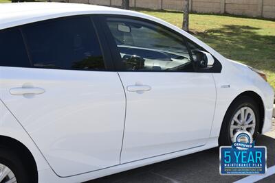 2021 Toyota Prius LE NAV BK/CAM HWY MILES FRESH TRADE NICE   - Photo 18 - Stafford, TX 77477