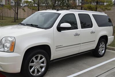 2014 GMC Yukon XL DENALI AWD NAV BK/CAM ROOF HTD SEATS NICE   - Photo 7 - Stafford, TX 77477