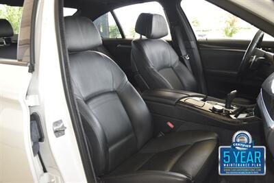 2016 BMW 550i M SPORT EXEC PKG HUD $75K MSRP NEW TRADE   - Photo 26 - Stafford, TX 77477