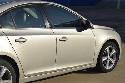 2013 Chevrolet Cruze 2LT Auto   - Photo 18 - Stafford, TX 77477