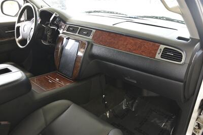 2012 Chevrolet Avalanche LTZ 4X4 LOADED 26 IN DUB WHLS B/NEW TIRES NICE   - Photo 29 - Stafford, TX 77477