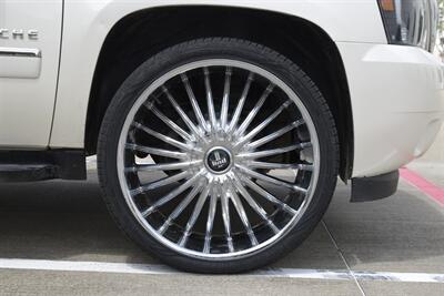 2012 Chevrolet Avalanche LTZ 4X4 LOADED 26 IN DUB WHLS B/NEW TIRES NICE   - Photo 40 - Stafford, TX 77477