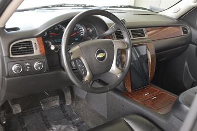 2012 Chevrolet Avalanche LTZ 4X4 LOADED 26 IN DUB WHLS B/NEW TIRES NICE   - Photo 28 - Stafford, TX 77477