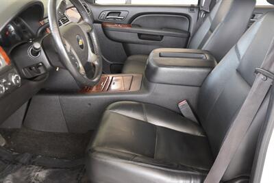 2012 Chevrolet Avalanche LTZ 4X4 LOADED 26 IN DUB WHLS B/NEW TIRES NICE   - Photo 30 - Stafford, TX 77477