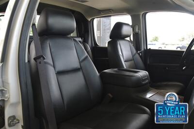 2012 Chevrolet Avalanche LTZ 4X4 LOADED 26 IN DUB WHLS B/NEW TIRES NICE   - Photo 33 - Stafford, TX 77477