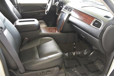 2012 Chevrolet Avalanche LTZ 4X4 LOADED 26 IN DUB WHLS B/NEW TIRES NICE   - Photo 31 - Stafford, TX 77477