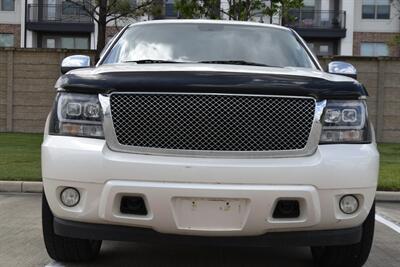 2012 Chevrolet Avalanche LTZ 4X4 LOADED 26 IN DUB WHLS B/NEW TIRES NICE   - Photo 3 - Stafford, TX 77477