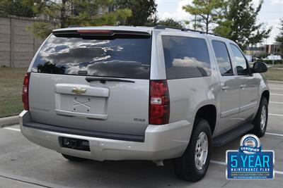 2008 Chevrolet Suburban LT LTHR NAV HTD SEATS 102K LOW MILES FRESH TRADE   - Photo 15 - Stafford, TX 77477