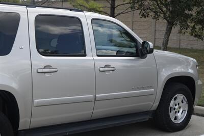 2008 Chevrolet Suburban LT LTHR NAV HTD SEATS 102K LOW MILES FRESH TRADE   - Photo 21 - Stafford, TX 77477