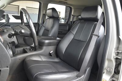 2008 Chevrolet Suburban LT LTHR NAV HTD SEATS 102K LOW MILES FRESH TRADE   - Photo 35 - Stafford, TX 77477