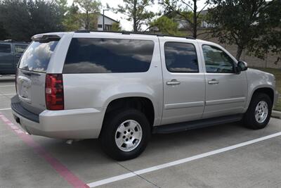 2008 Chevrolet Suburban LT LTHR NAV HTD SEATS 102K LOW MILES FRESH TRADE   - Photo 17 - Stafford, TX 77477