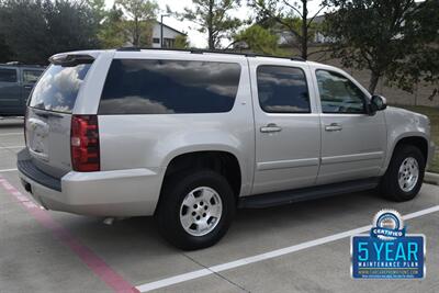 2008 Chevrolet Suburban LT LTHR NAV HTD SEATS 102K LOW MILES FRESH TRADE   - Photo 17 - Stafford, TX 77477