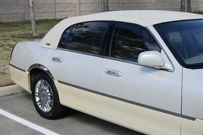 2007 Lincoln Town Car SIGNATURE LTD 45K ORIG MILES CARRIAGE TOP MINT   - Photo 8 - Stafford, TX 77477