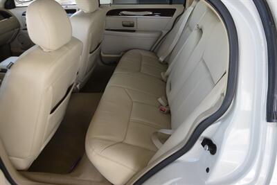 2007 Lincoln Town Car SIGNATURE LTD 45K ORIG MILES CARRIAGE TOP MINT   - Photo 36 - Stafford, TX 77477