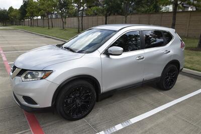 2015 Nissan Rogue S LOADED PREM WHLS 94K MILES FRESH TRADE IN NICE   - Photo 5 - Stafford, TX 77477