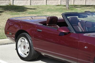 1993 Chevrolet Corvette CONVERTIBLE AUTOMATIC BEAUTIFUL COLOR COMBO CLEAN   - Photo 9 - Stafford, TX 77477