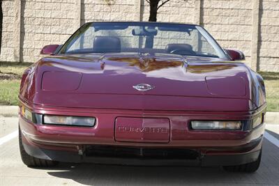 1993 Chevrolet Corvette CONVERTIBLE AUTOMATIC BEAUTIFUL COLOR COMBO CLEAN   - Photo 4 - Stafford, TX 77477