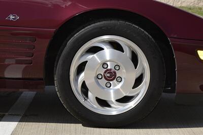 1993 Chevrolet Corvette CONVERTIBLE AUTOMATIC BEAUTIFUL COLOR COMBO CLEAN   - Photo 33 - Stafford, TX 77477