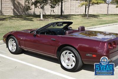 1993 Chevrolet Corvette CONVERTIBLE AUTOMATIC BEAUTIFUL COLOR COMBO CLEAN   - Photo 19 - Stafford, TX 77477