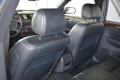 2006 Cadillac DTS Luxury I   - Photo 34 - Stafford, TX 77477