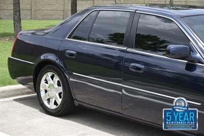 2006 Cadillac DTS Luxury I   - Photo 8 - Stafford, TX 77477