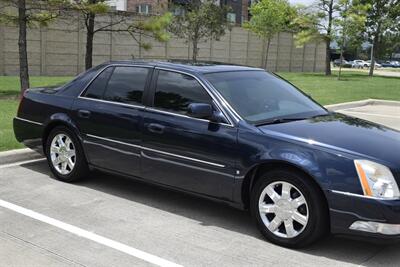 2006 Cadillac DTS Luxury I   - Photo 6 - Stafford, TX 77477