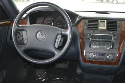 2006 Cadillac DTS Luxury I   - Photo 24 - Stafford, TX 77477