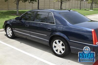 2006 Cadillac DTS Luxury I   - Photo 15 - Stafford, TX 77477