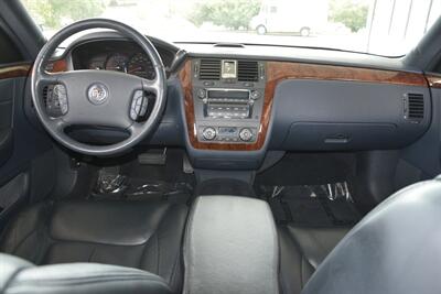 2006 Cadillac DTS Luxury I   - Photo 26 - Stafford, TX 77477