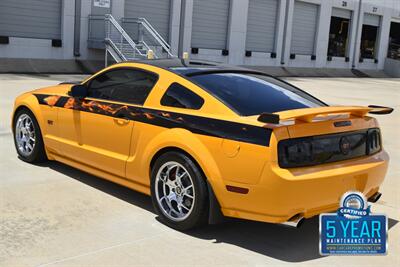 2007 Ford Mustang GT Premium FULLY CUSTOM PAINT SUPRCHARGE PANO ROOF   - Photo 13 - Stafford, TX 77477