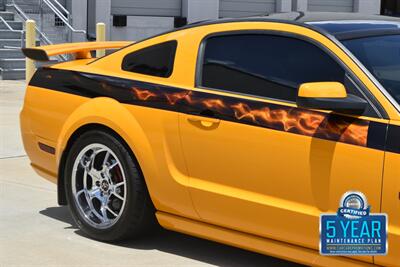 2007 Ford Mustang GT Premium FULLY CUSTOM PAINT SUPRCHARGE PANO ROOF   - Photo 8 - Stafford, TX 77477