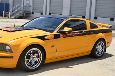 2007 Ford Mustang GT Premium FULLY CUSTOM PAINT SUPRCHARGE PANO ROOF   - Photo 7 - Stafford, TX 77477