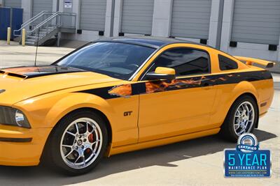 2007 Ford Mustang GT Premium FULLY CUSTOM PAINT SUPRCHARGE PANO ROOF   - Photo 7 - Stafford, TX 77477