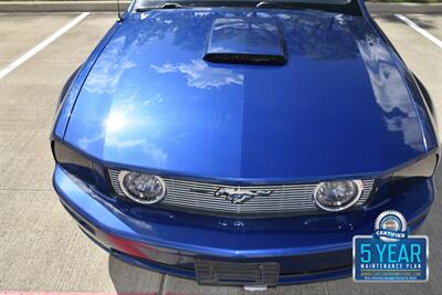 2007 Ford Mustang GT PREMIUM 5SPD MANUAL LTHR FRESH TRADE CLEAN   - Photo 12 - Stafford, TX 77477