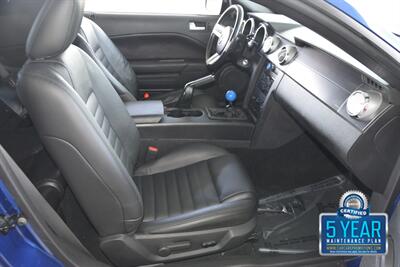 2007 Ford Mustang GT PREMIUM 5SPD MANUAL LTHR FRESH TRADE CLEAN   - Photo 27 - Stafford, TX 77477