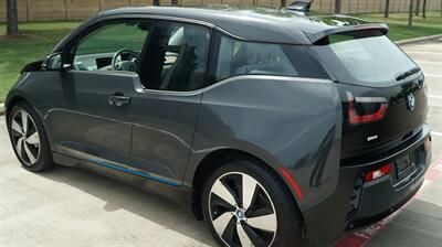 2014 BMW i3 GIGA EXT RANGE 62K LOW MILES 4 NEW TIRES CLEAN   - Photo 13 - Stafford, TX 77477