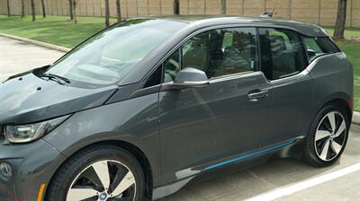 2014 BMW i3 GIGA EXT RANGE 62K LOW MILES 4 NEW TIRES CLEAN   - Photo 7 - Stafford, TX 77477