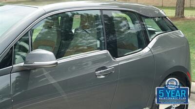 2014 BMW i3 GIGA EXT RANGE 62K LOW MILES 4 NEW TIRES CLEAN   - Photo 9 - Stafford, TX 77477