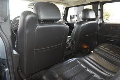 2005 Hummer H2 SUT LUXURY ROOF HTD SEATS FRESH TRADE IN NICE   - Photo 35 - Stafford, TX 77477